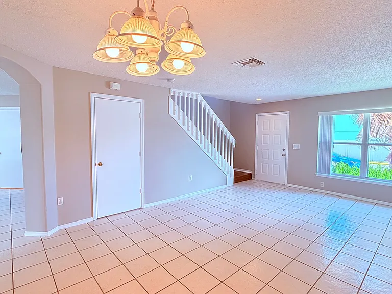 1291 Sandestin Way — Photo 5