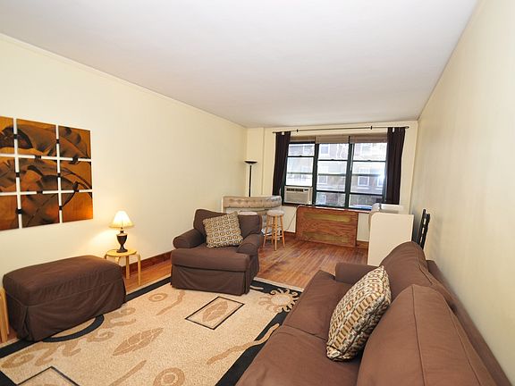 5th image of 3440 79th St #D