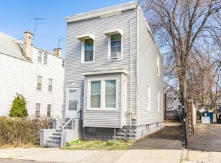 10 Tichenor Ter, Irvington, NJ 07111