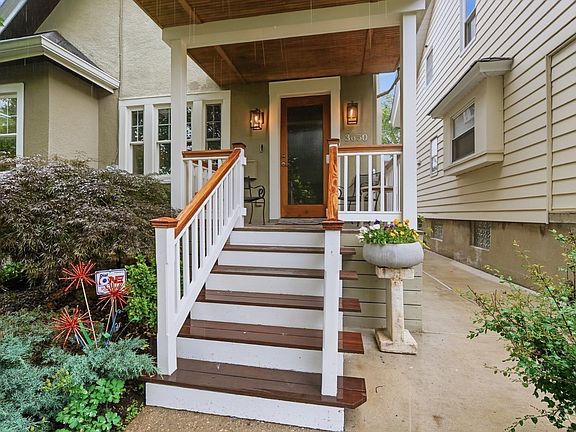 5th image of 3650 Amberson Ave