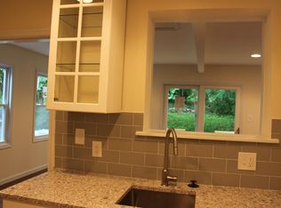 7003 Murray Ct, Annandale, VA 22003