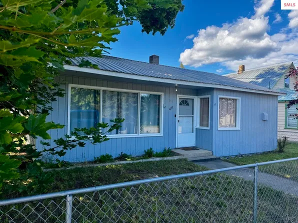 423 E Jackson Ave, Priest River, ID 83856