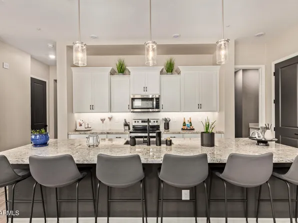 1498 E DUBLIN Street, Gilbert, AZ 85295