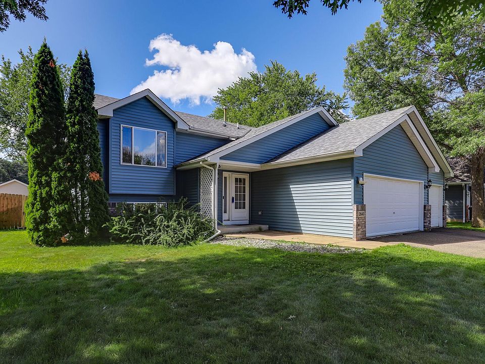 1st image of 2840 233rd Ln NW