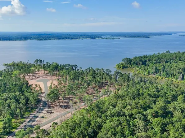 221 Foster Cv, Pineland, TX 75968