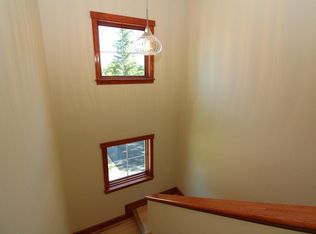 1 Dubois Dr #1A, South Burlington, VT 05403