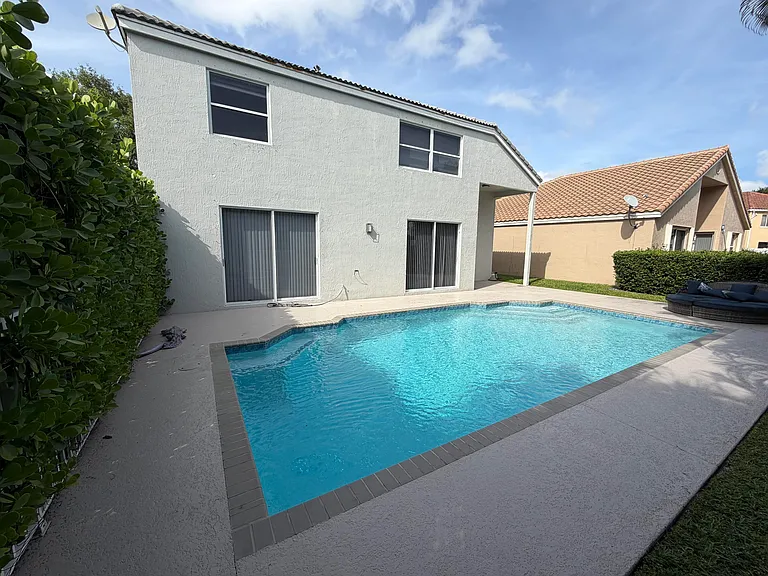 6330 NW 80th Dr — Photo 21