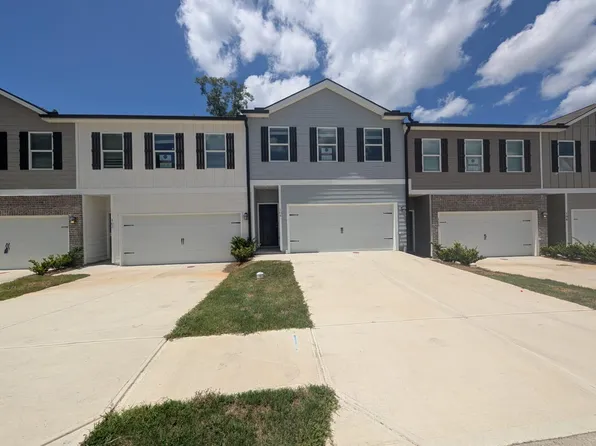 104 Brexley Dr, Calhoun, GA 30701