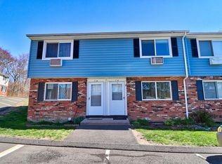 461 Spring St APT 7B, Naugatuck, CT 06770