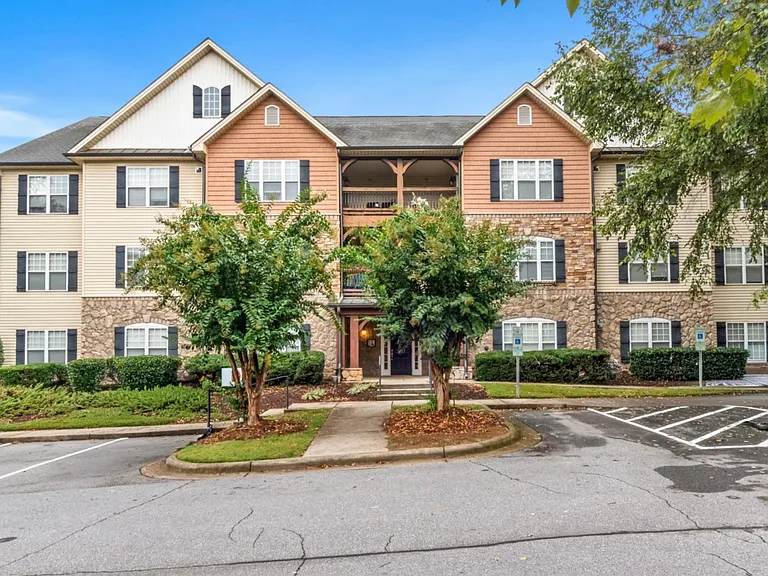 4762 Tatton Park Cir #D — Photo 10