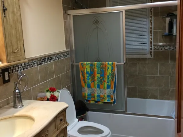 503 Avenue C image 10 of 10