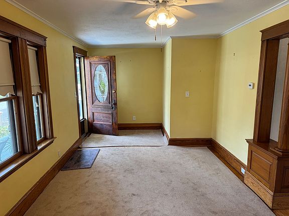 5th image of 79 Lamoille Ave