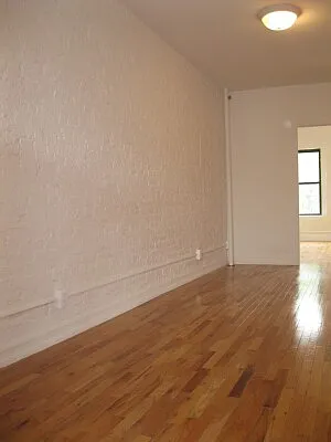 Rented by Tower Brokerage | media 18