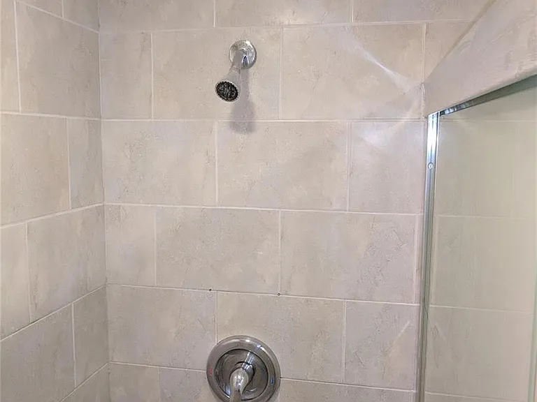 1250 NE 125th St #312C — Photo 16