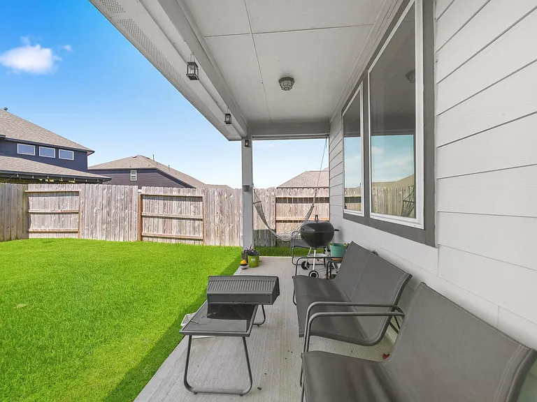 2420 Solaris Bend Dr — Photo 23