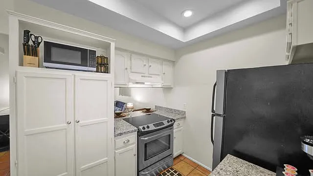 11666 N 28th Dr #253 — Photo 11