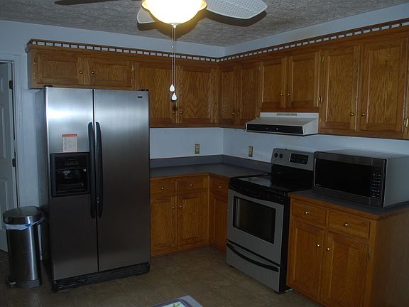 4th image of 321 Grandwood Blvd