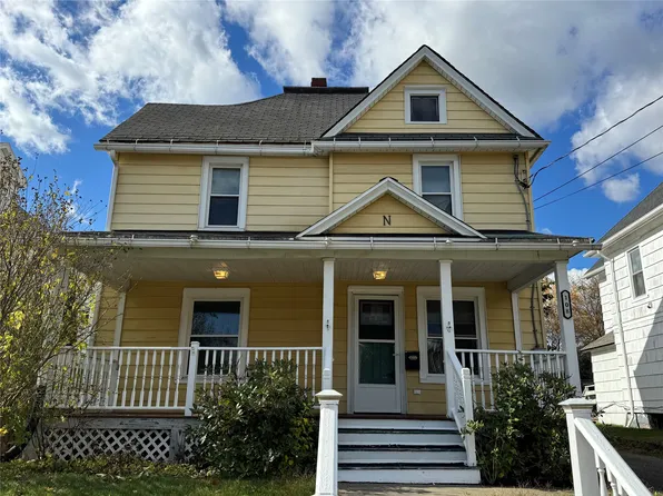 108 Lincoln Ave, Endicott, NY 13760