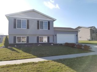 307 11th Ave NE, Kasson, MN 55944