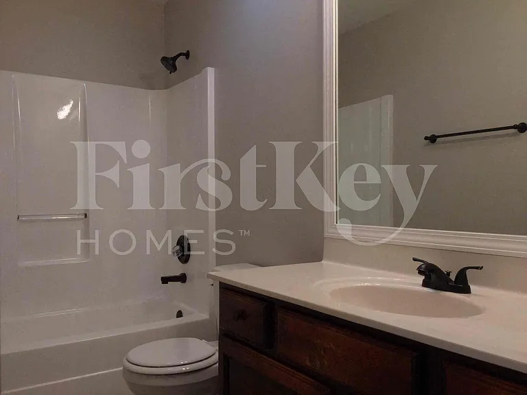 457 Riverglen Dr NW — Photo 15