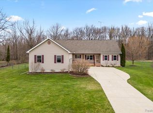 6318 Maple Ave, Swartz Creek, MI 48473