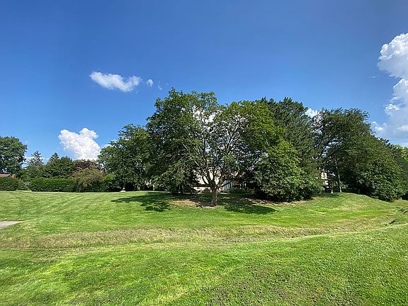 4th image of 5756 Warrenshire Dr