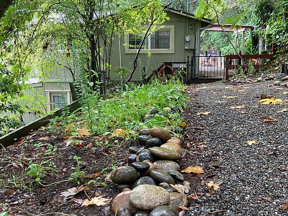 Cottage for rent ; )