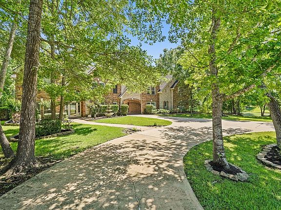 5th image of 33026 Tall Oaks Way
