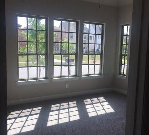 5th image of 8327 Kentland Dr