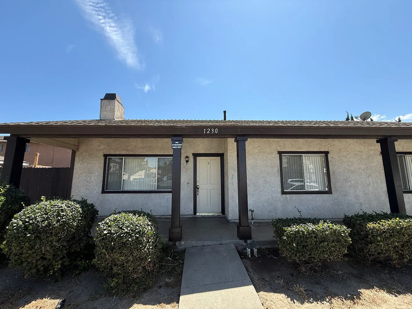 1230 Hull Place — Photo 3