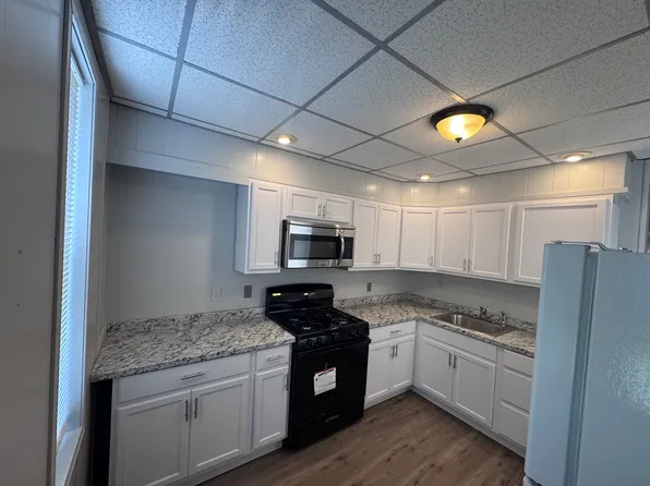 403 N 12th St, Reading, PA 19604