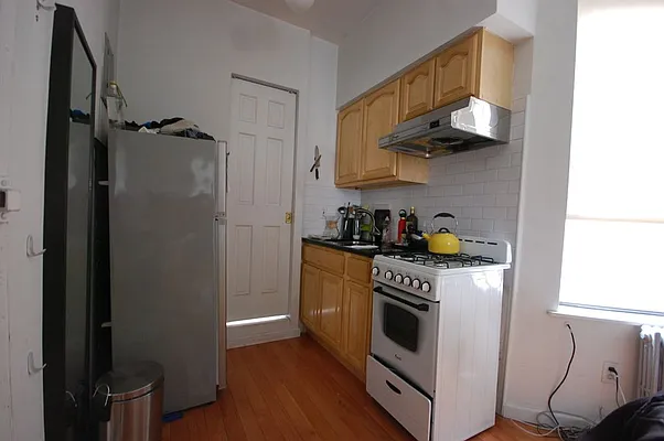 Rented by REAL New York | media 10