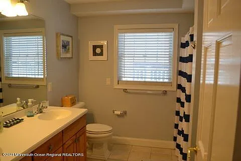 6 bed, 4.5 bath, $20,500 — Photo 4