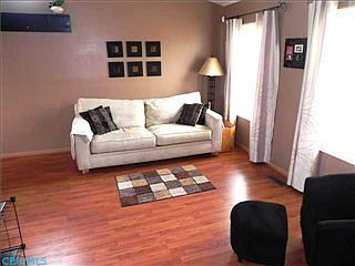 3rd image of 8269 Creekstone Ln