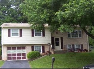 13308 Nassau Dr, Woodbridge, VA 22193