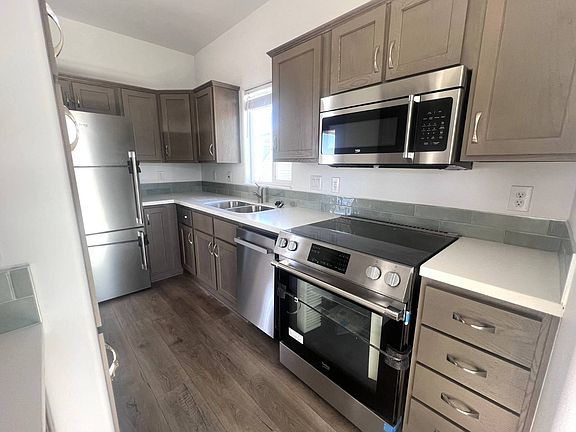 3rd image of 13650 N Frontage Rd #1226