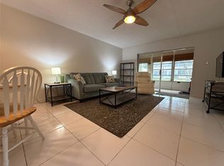 7500 NW 4th Pl APT 102, Pompano Beach, FL 33063