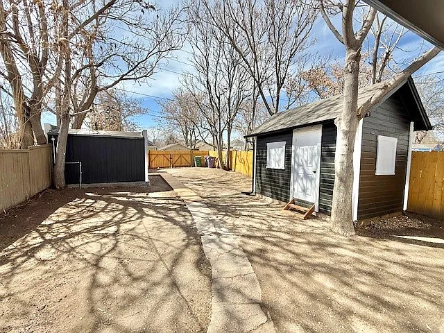 4711 Grant St — Photo 22