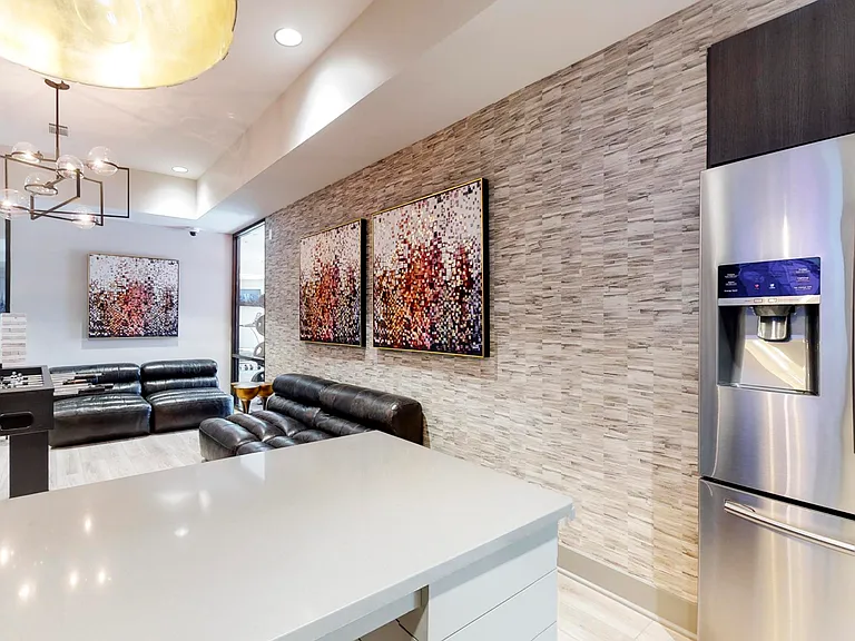 Residences at Echelon — Photo 15