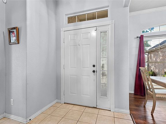 3rd image of 230 Pine Meadow Dr