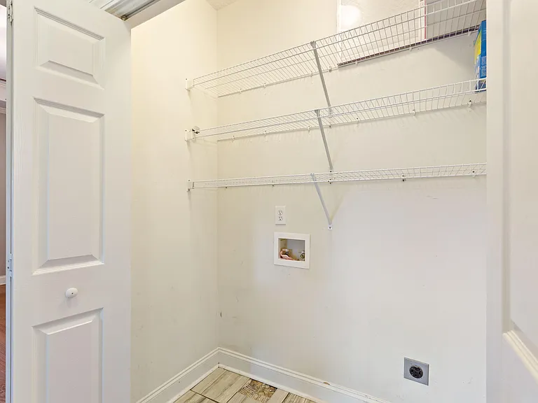 732 Lawton Harbor Dr — Photo 30