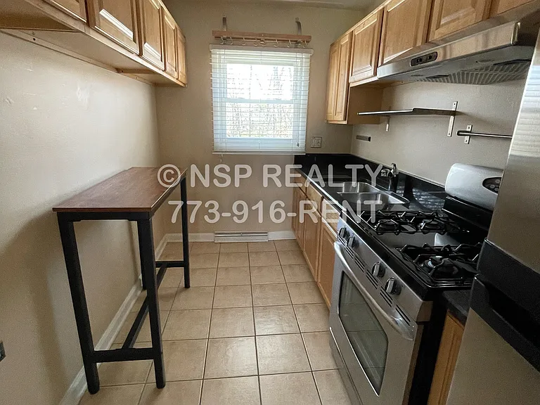 1183 Deerfield Rd #A — Photo 6