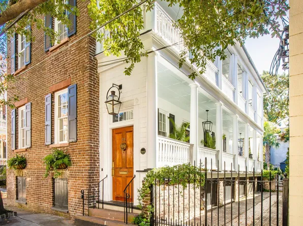 21 Wentworth St, Charleston, SC 29401