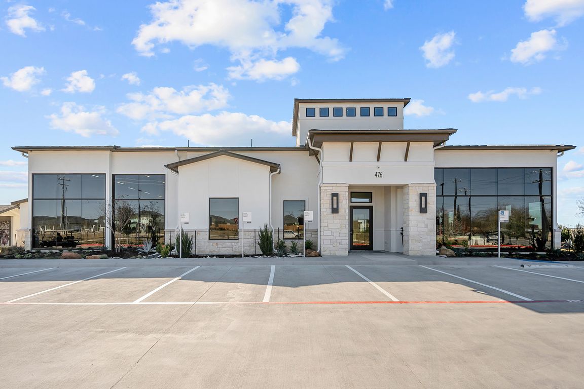 Luxury Clubhouse | Leasing Office