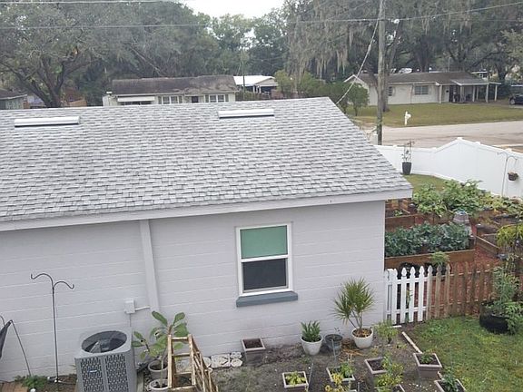 2nd image of 1506 N Maryland Ave