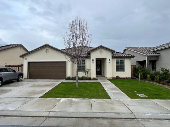 3318 Whispering Forest Ln