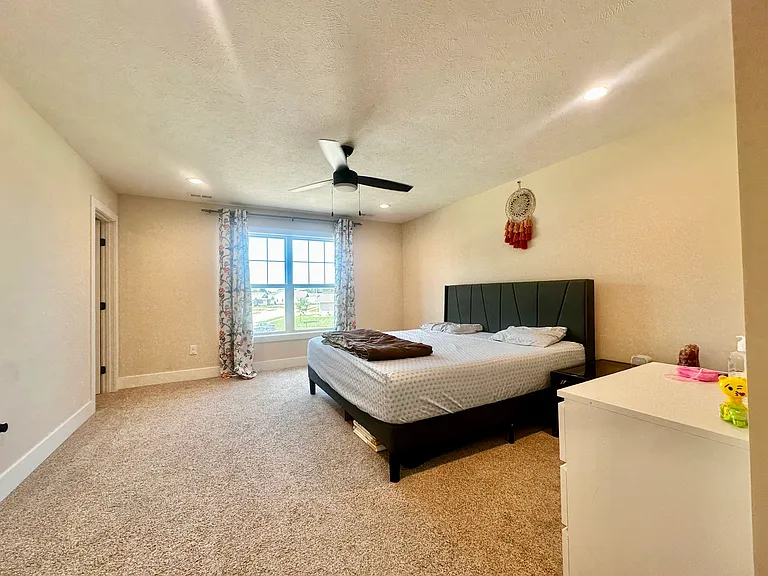 300 Waterwheel Dr — Photo 12