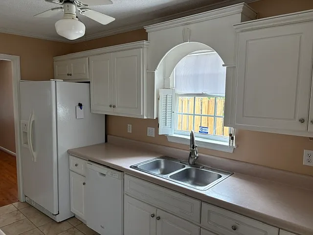 4488 Misty Cove Ct — Photo 2