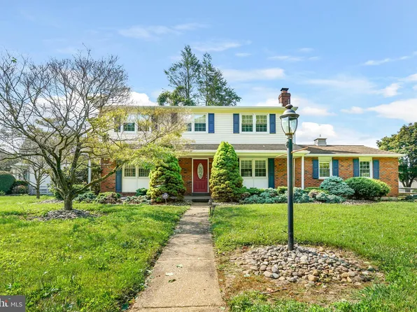 111 Whitekirk Dr, Wilmington, DE 19808