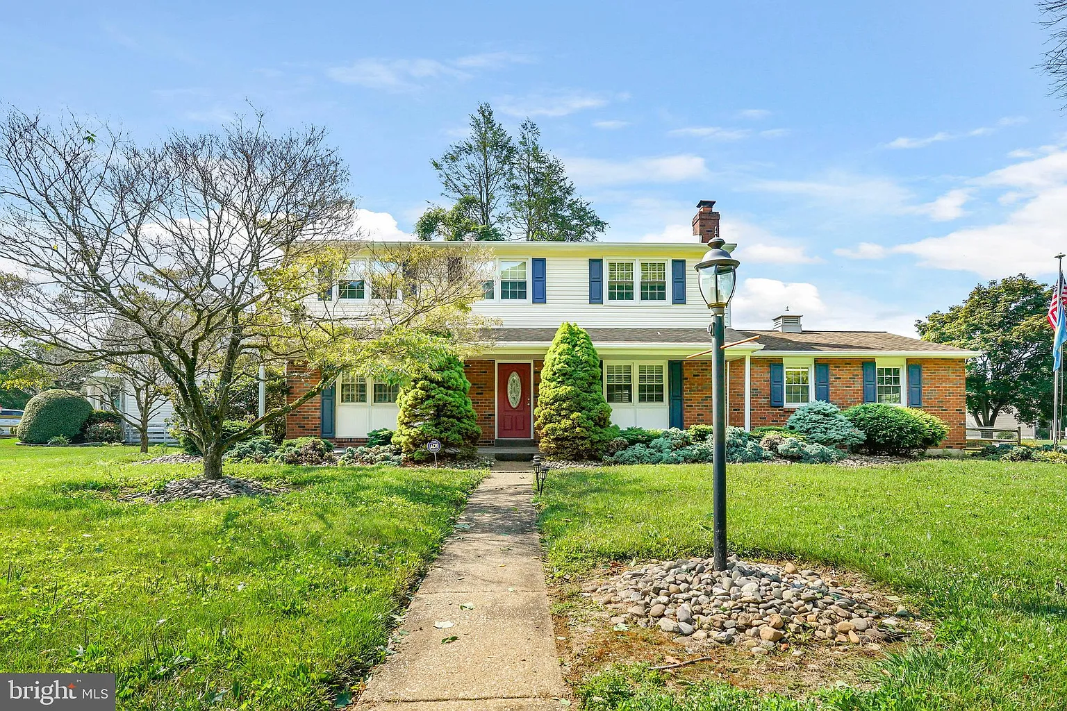 111 Whitekirk Dr photo 1